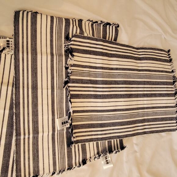 Sonoma Life + Styles Cotton Navy and White Striped Placemats Set of Four - Picture 5 of 8